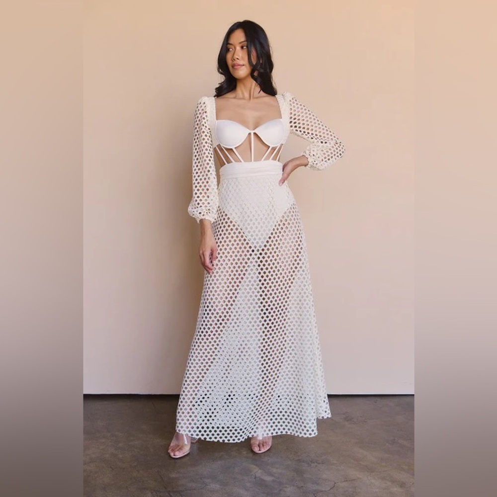 Elegant White Mesh Maxi Dress
